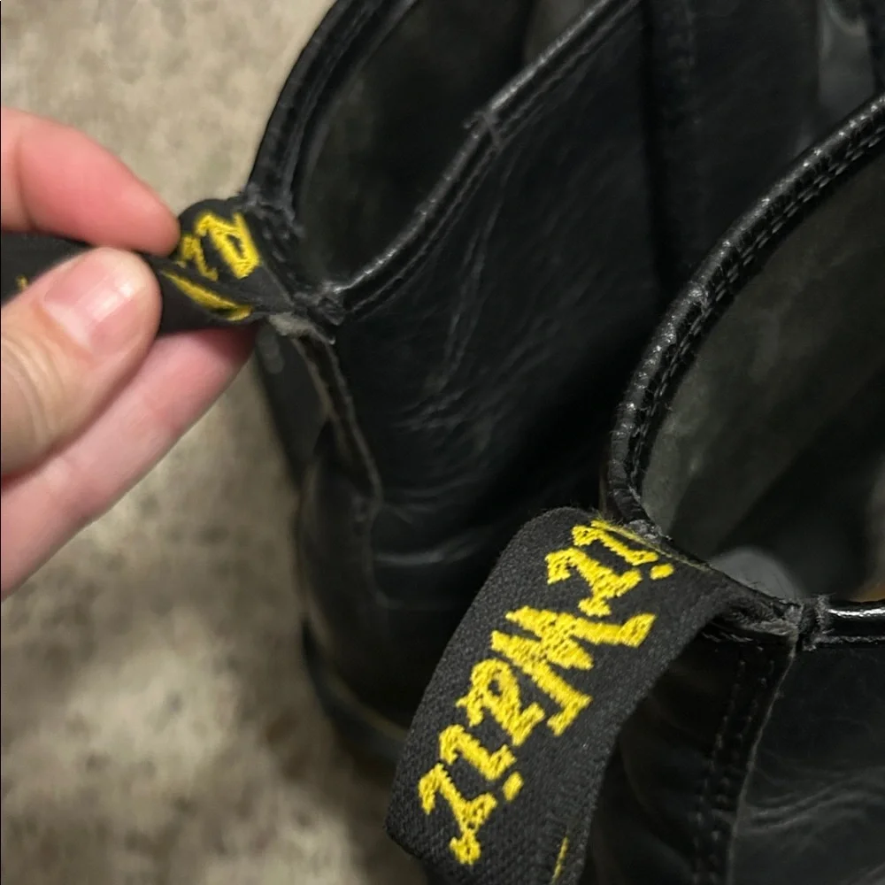 Dr Martens 90’s Vintage Made in England Black Leather Men's Boots - Picture 9 of 9